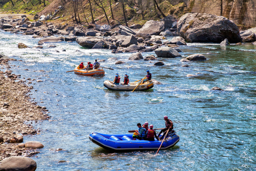 River Rafting In Kullu Image