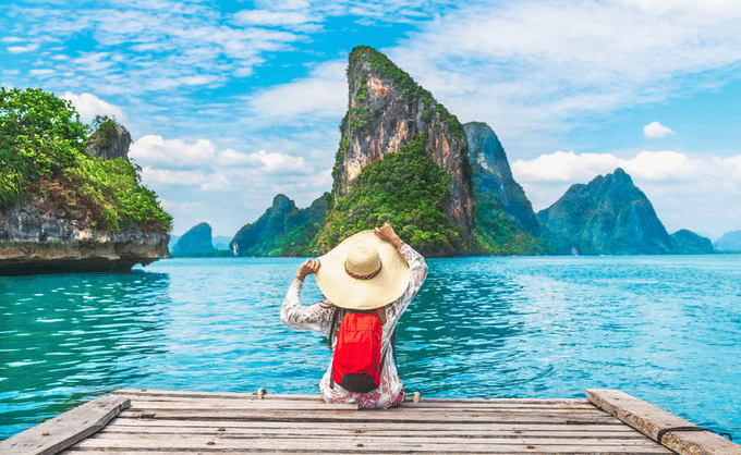 Click the best of snaps amidst glittering azure waters