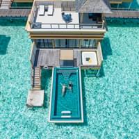 angsana-velavaru-maldives-beachfront-inocean-pool-villa