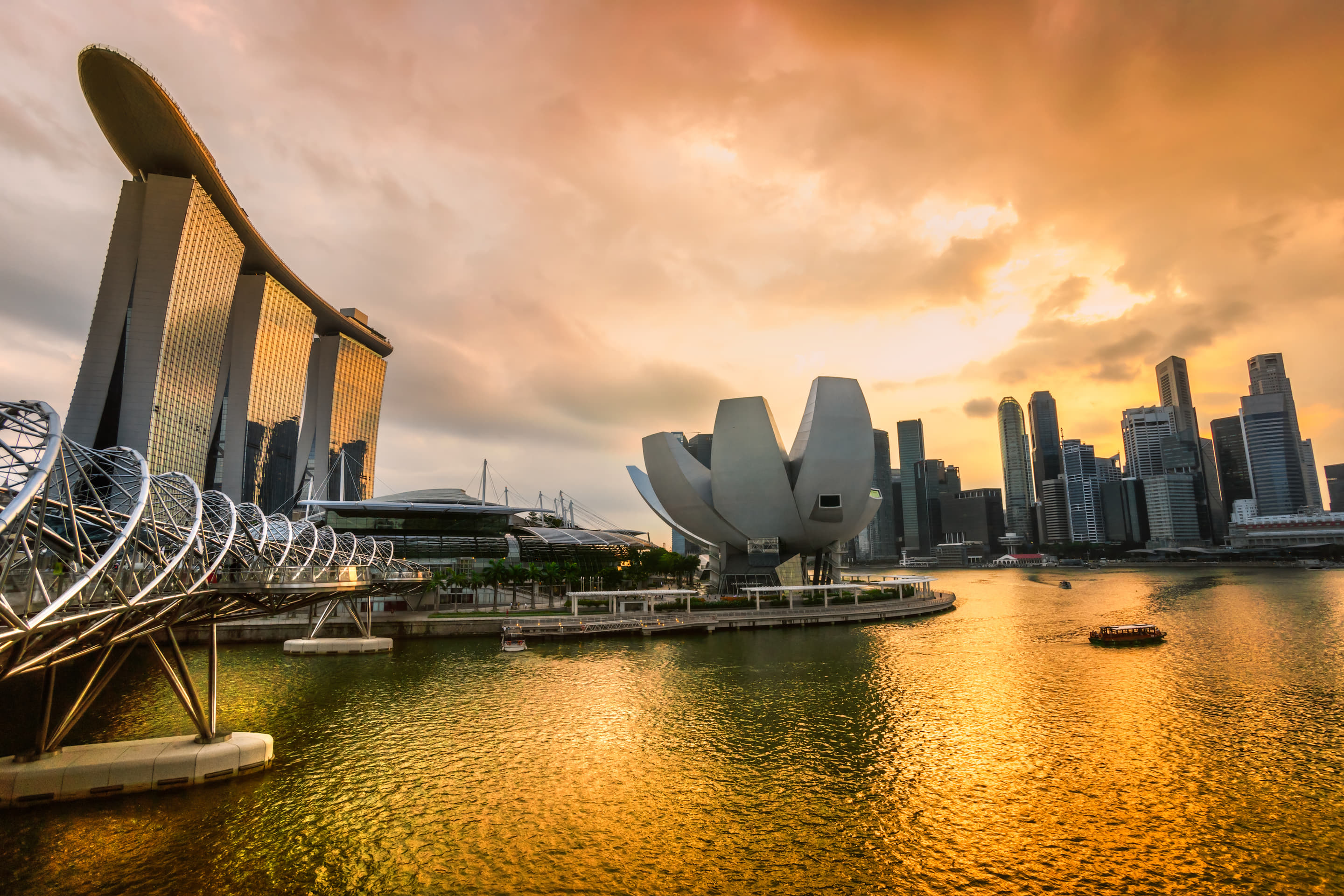 ArtScience Museum is a must-see palace with Singapore tour packages.