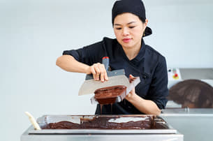 Visit the Workshop at Choco-Story Brussels and learn about the process of making chocolates