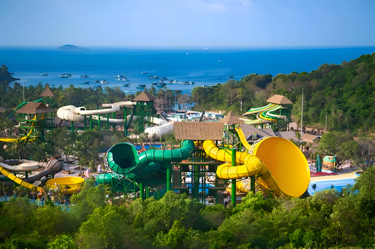 Aquatopia Water Park, <em>Phu Quoc</em>