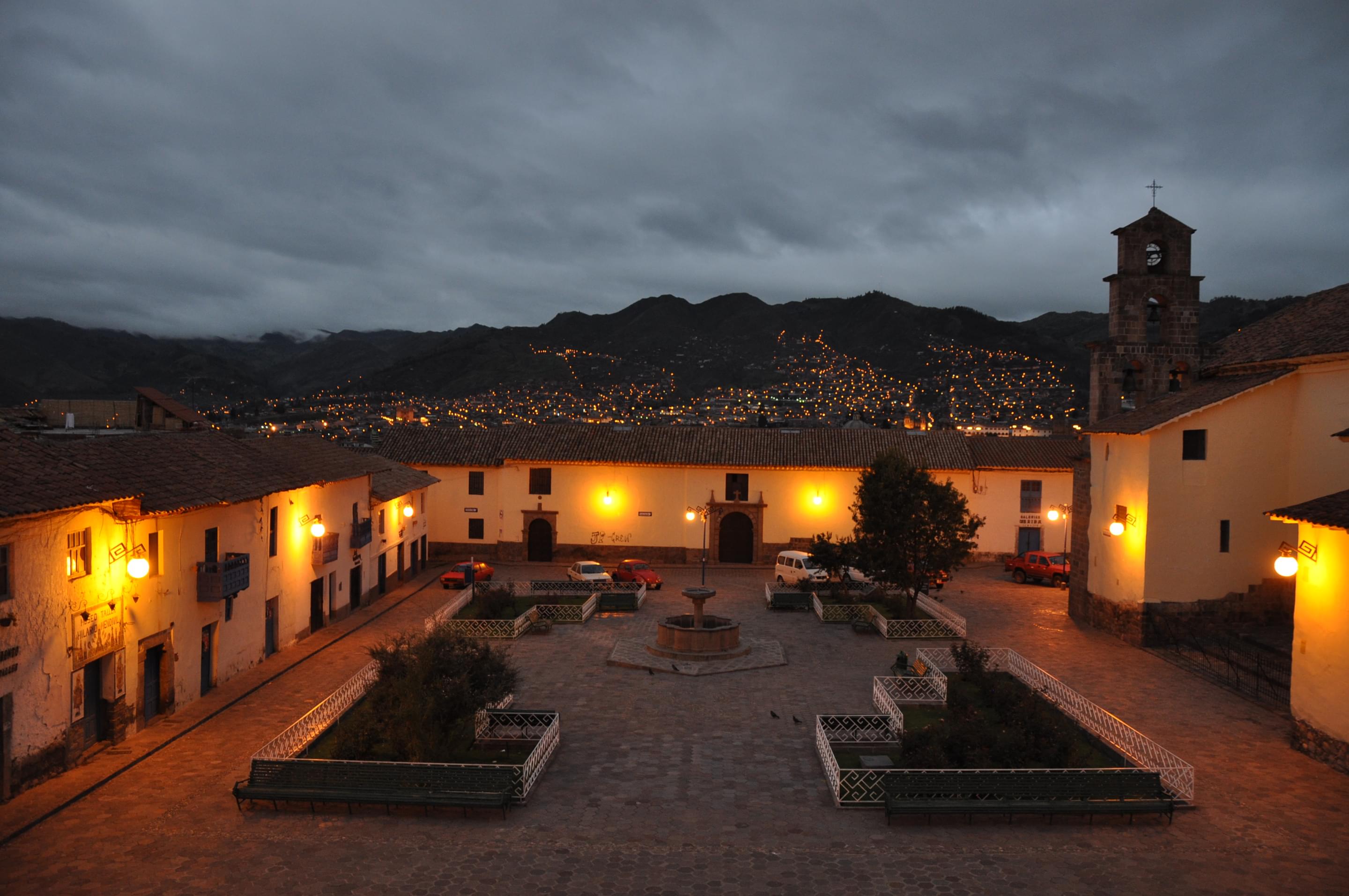 San Blas Plaza Overview