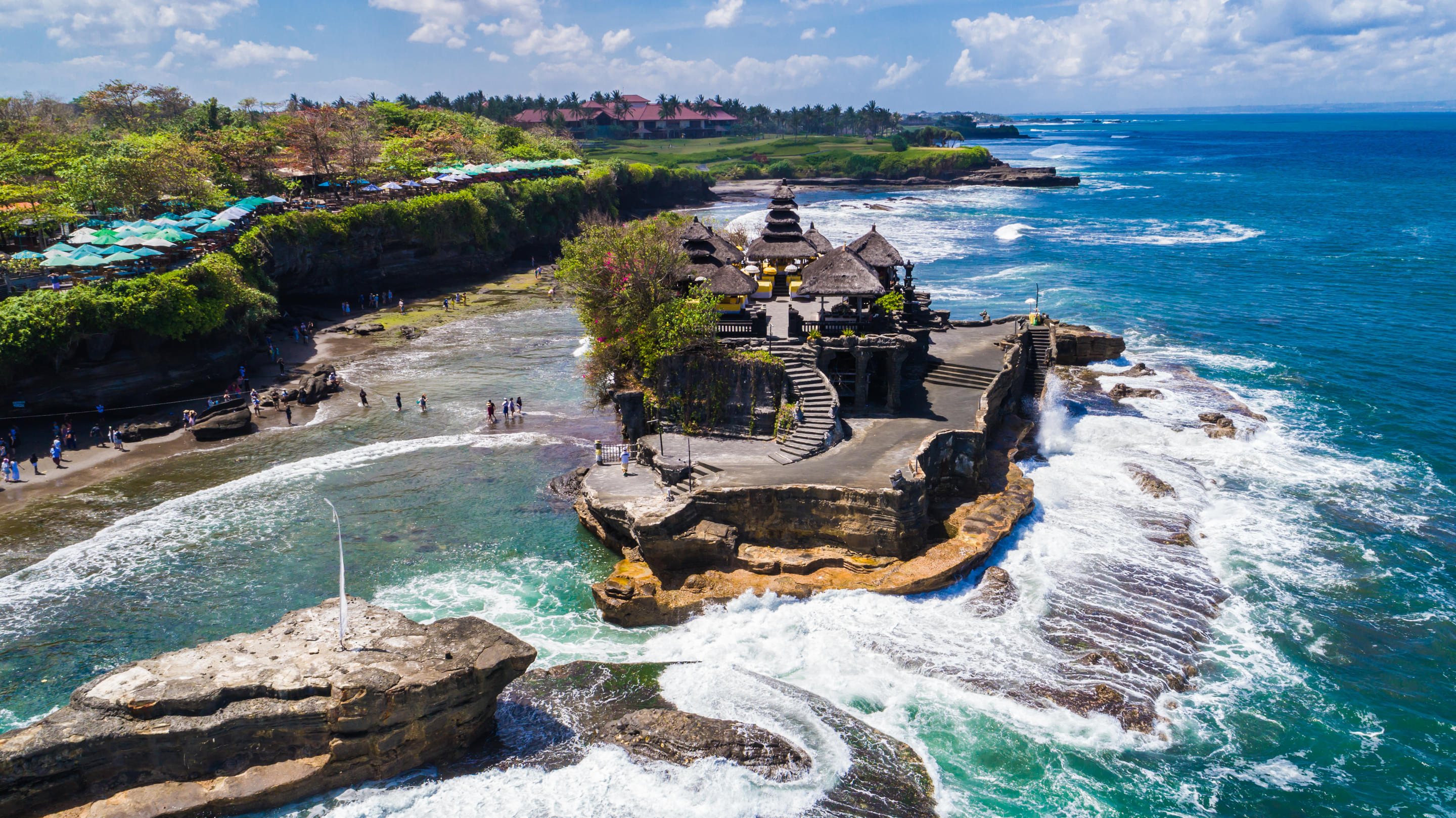 Tanah Lot Overview