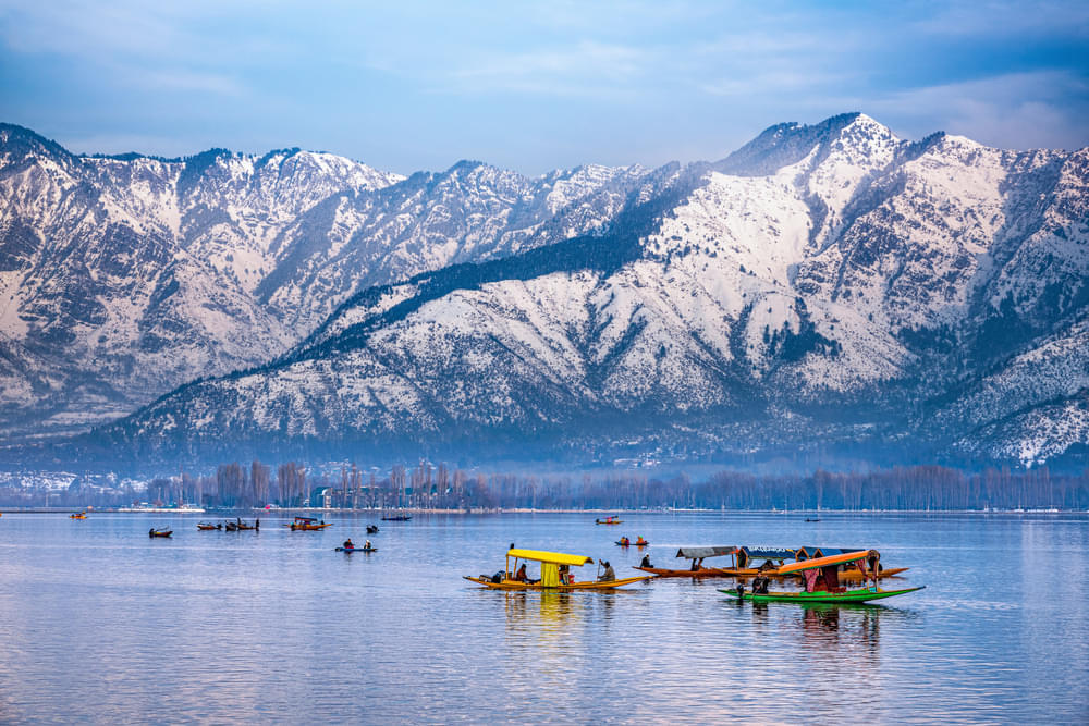 Panoramic view of Shikara boat on dal lake, Kashmir