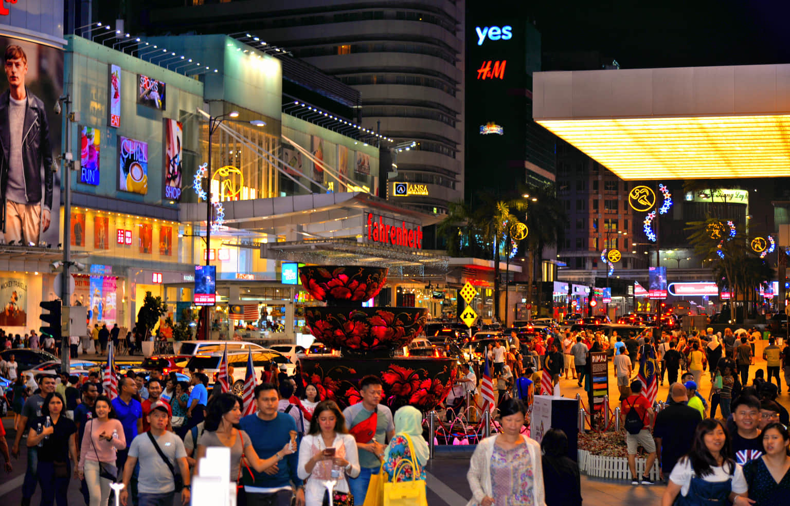 Pub Crawl in Changkat Bukit Bintang: