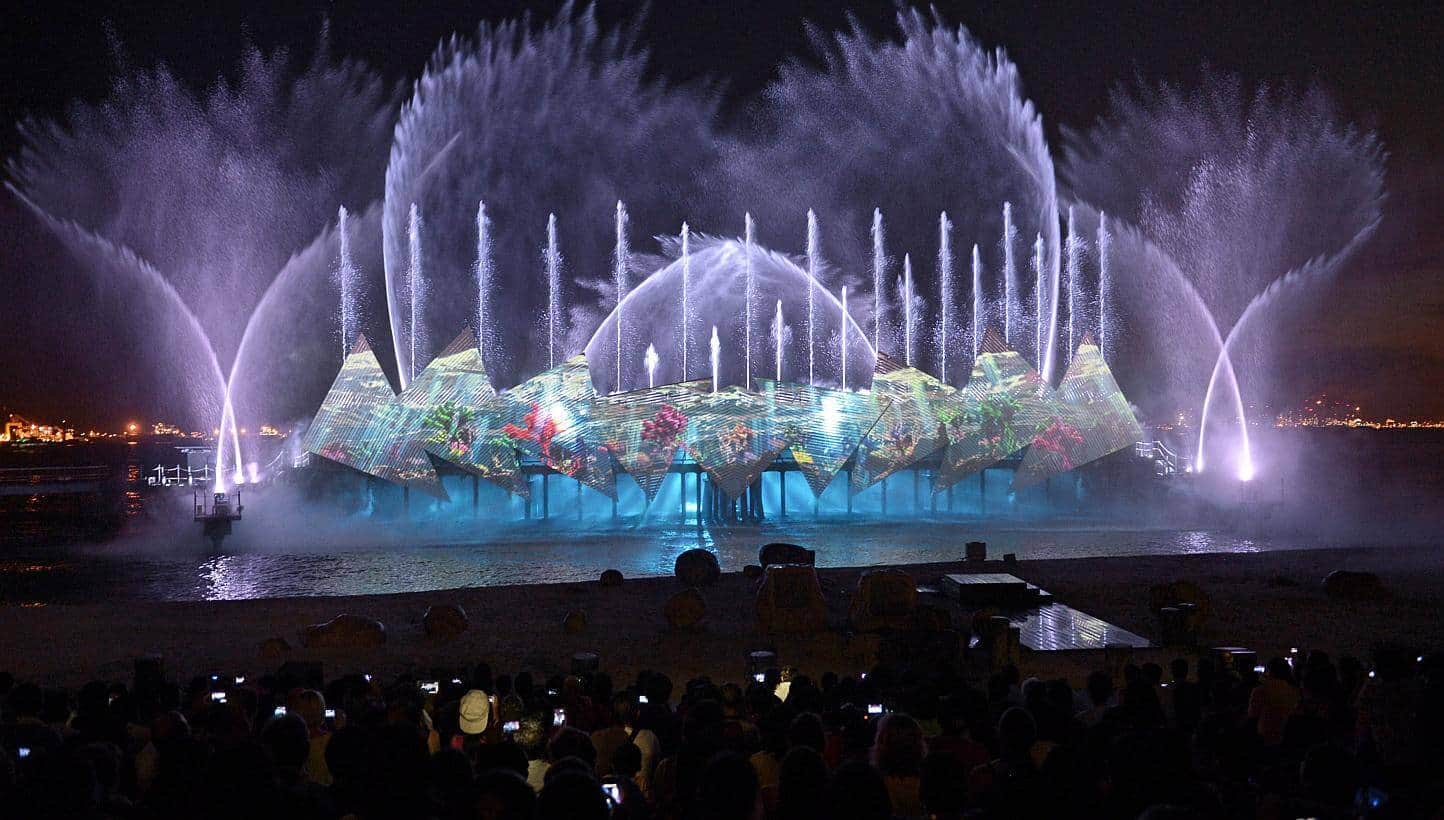 Wings Of Time, <em>Singapore</em>
