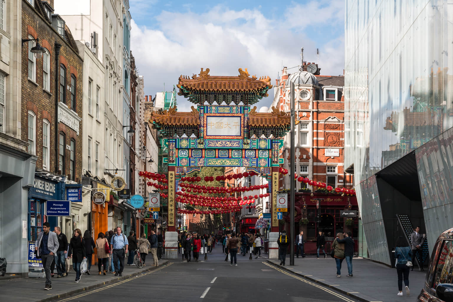 Chinatown, <em>London</em>
