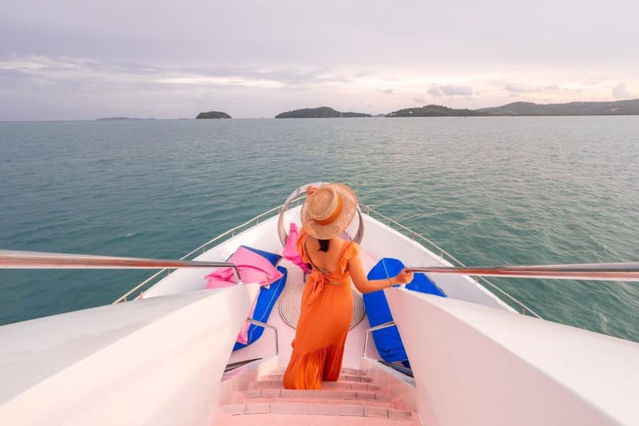 Romantic Dinner Cruise by Sea Angel Image