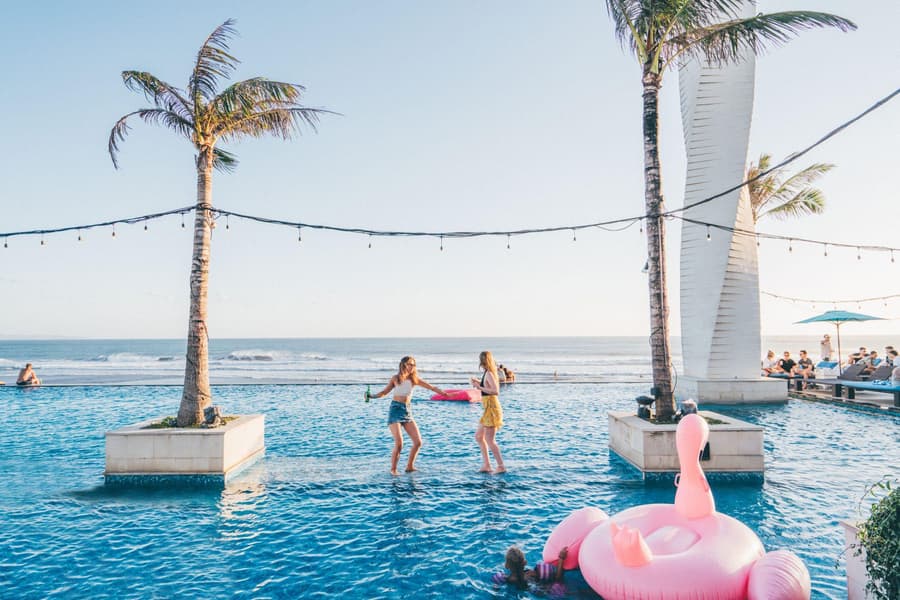 Vue Beach Club Day Pass Image