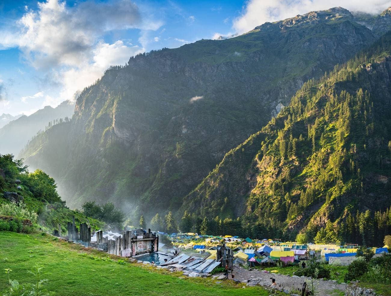 Kheerganga campsite