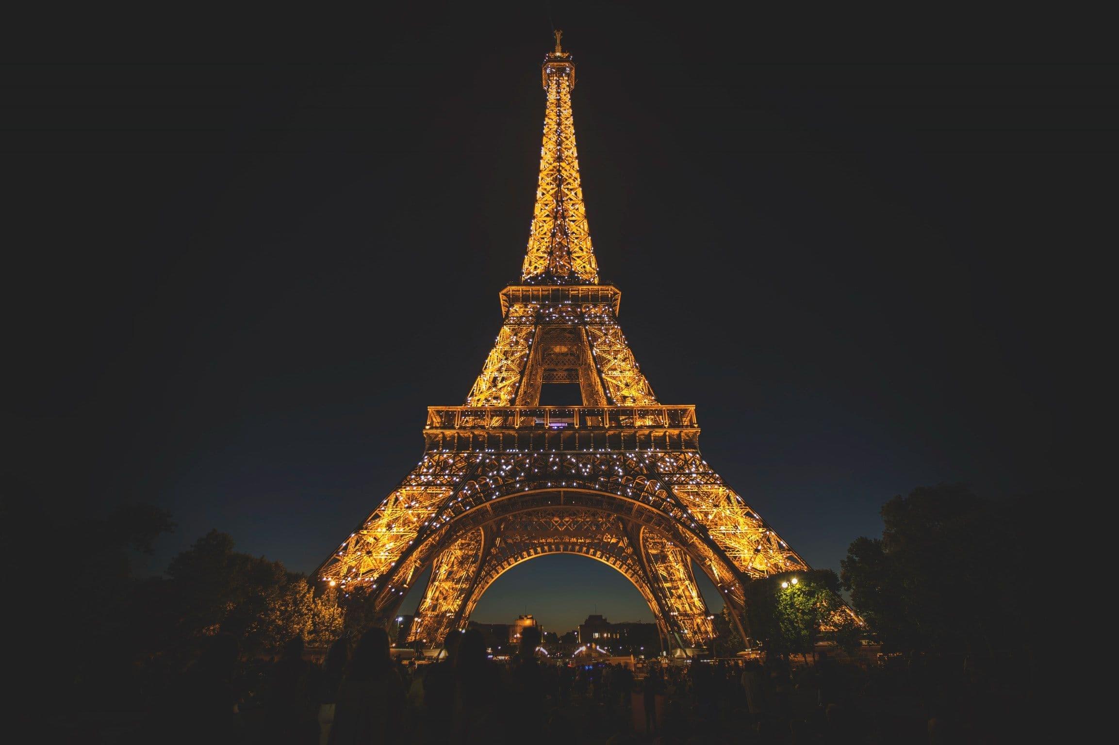 Ingressos para o show de luzes da Torre Eiffel