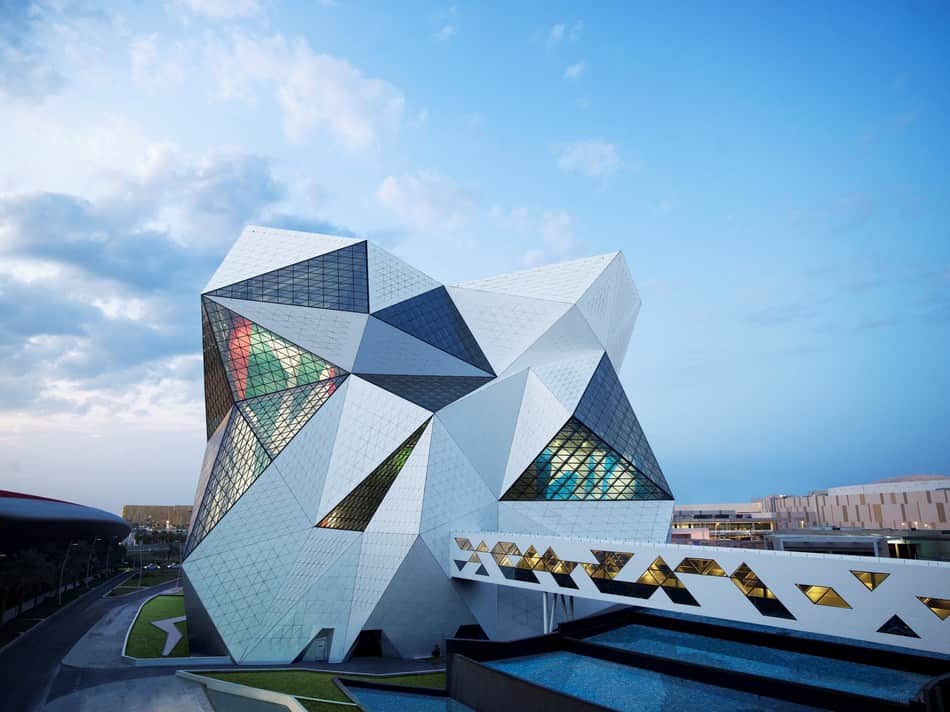 Visit the Clymb Abu Dhabi