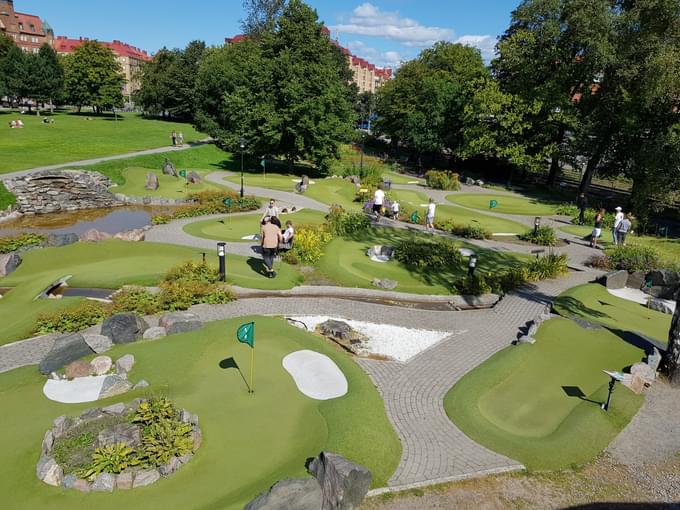 Slottsskogen Adventure Golf