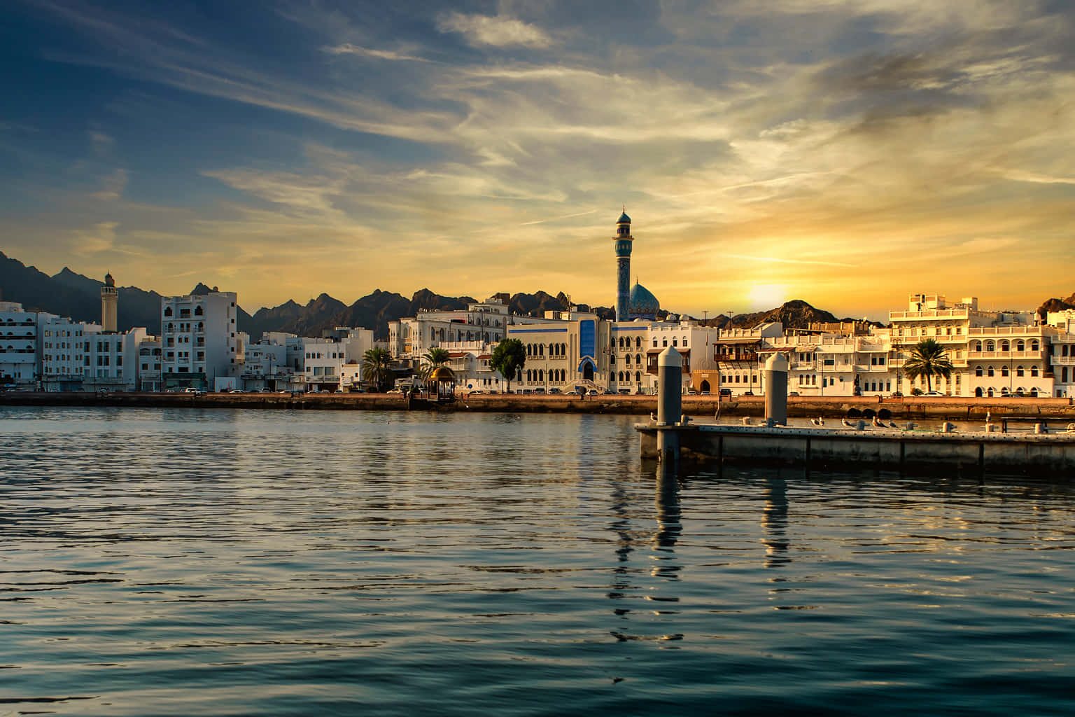 The Ultimate Oman & Tanzania Tour | Golden Dunes & Tropical Blues