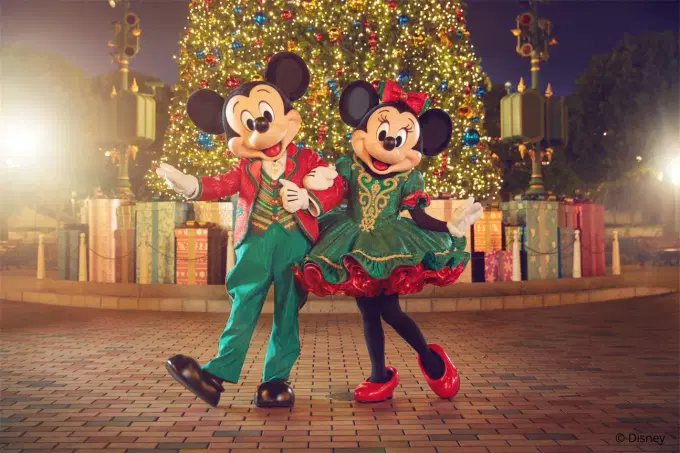 Join Mickey and friends in festive holiday attire at Hong Kong Disneyland