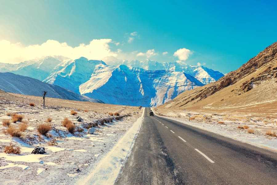 Ladakh Sightseeing Tour with Flights Image