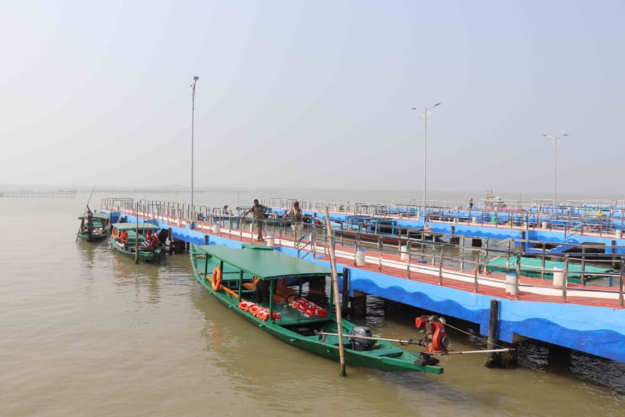Dolphin Boat Ride in Puri Image