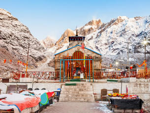 Beautiful Kedarnath Temple