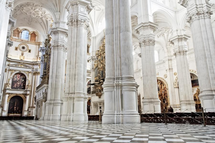 Granada Cathedral Guided Tour Image