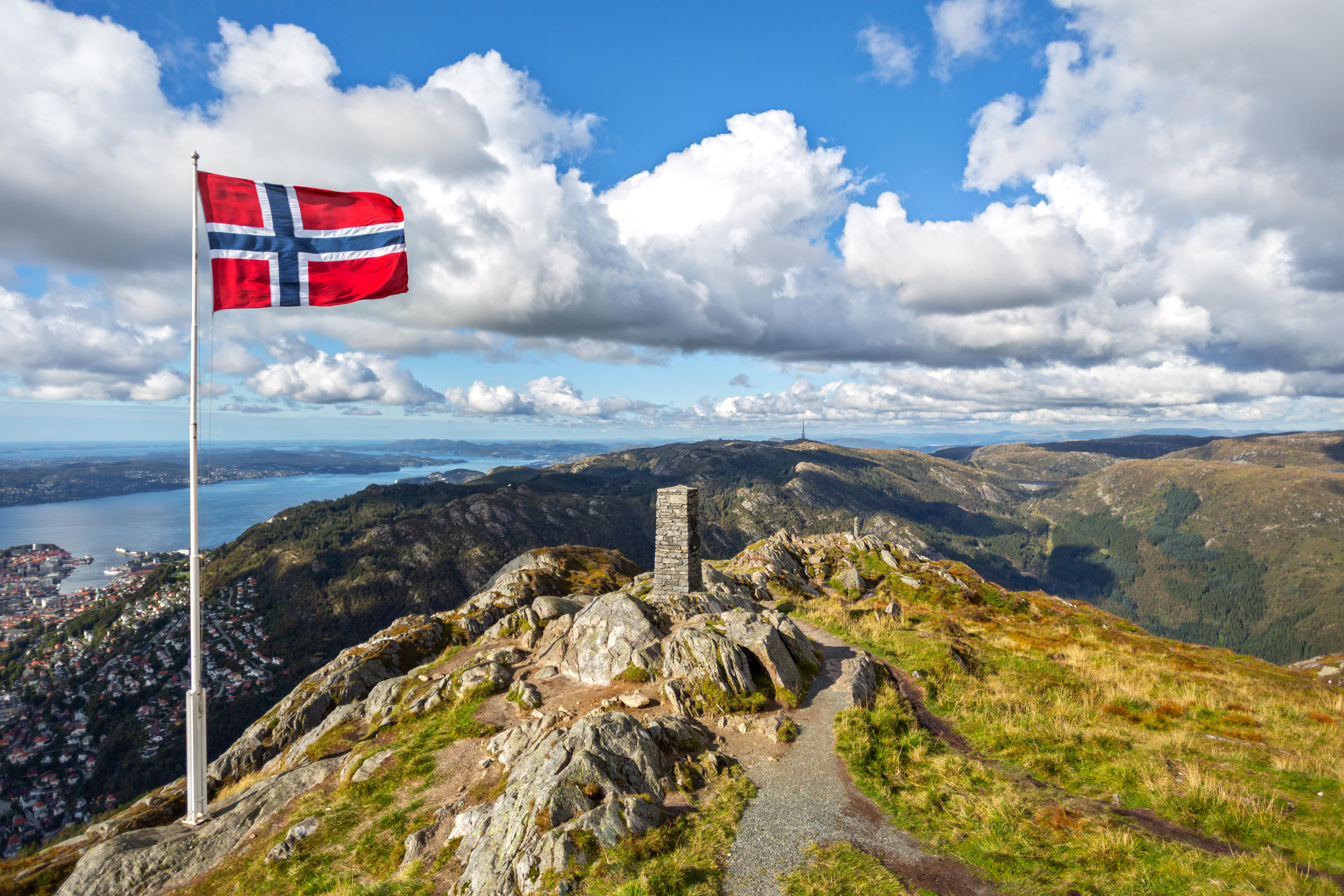 Scandinavia Tour Packages | Upto 50% Off May Mega SALE