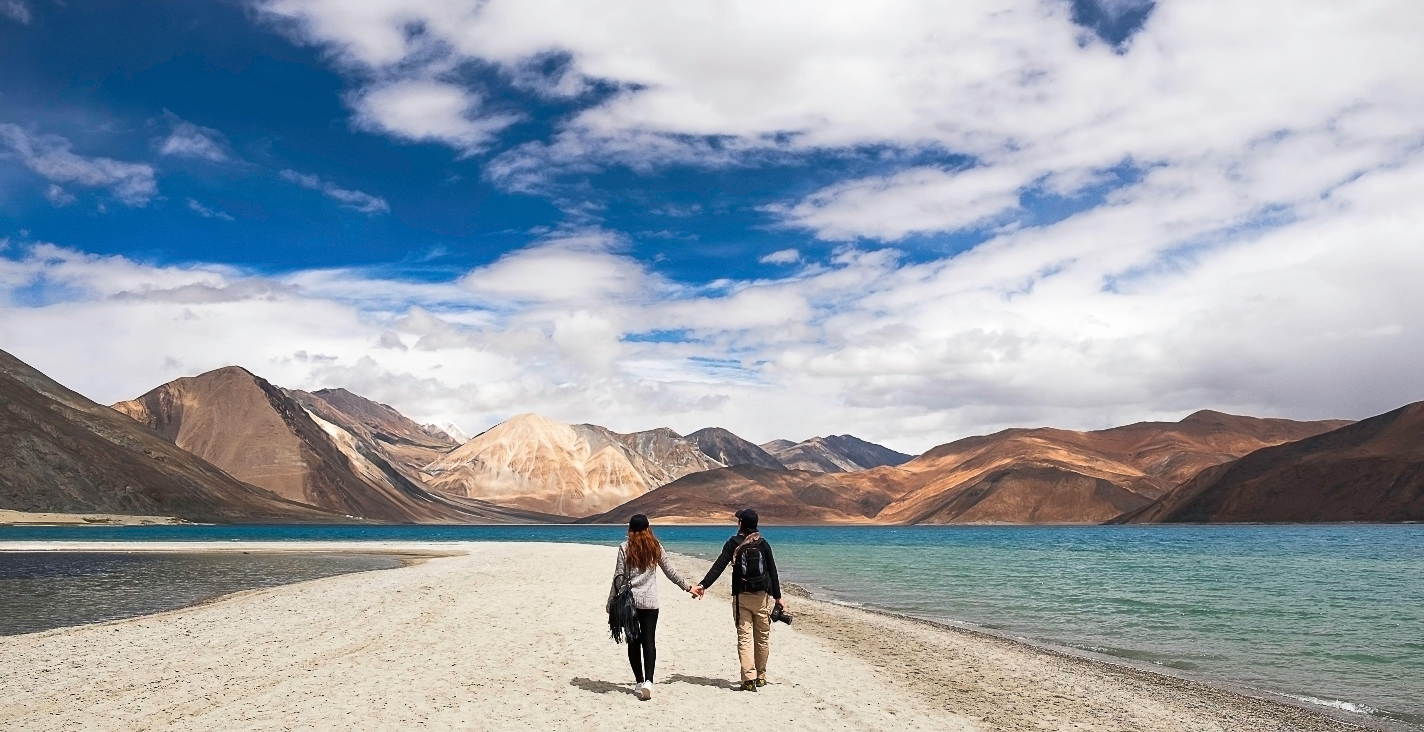 leh ladakh tour packages