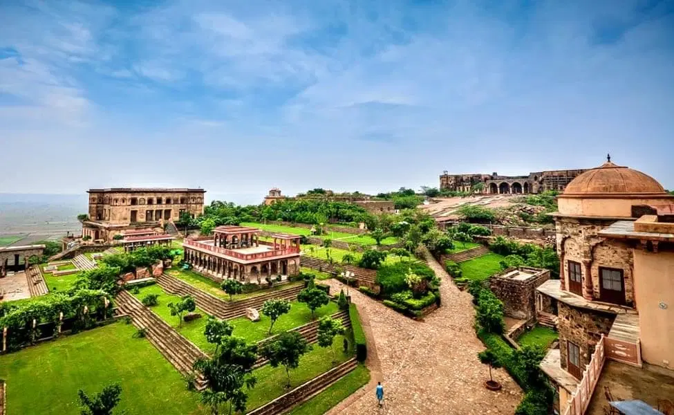 Luxury Deals Near Bharatpur