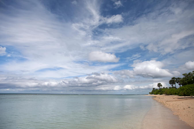 Uppuveli Beach