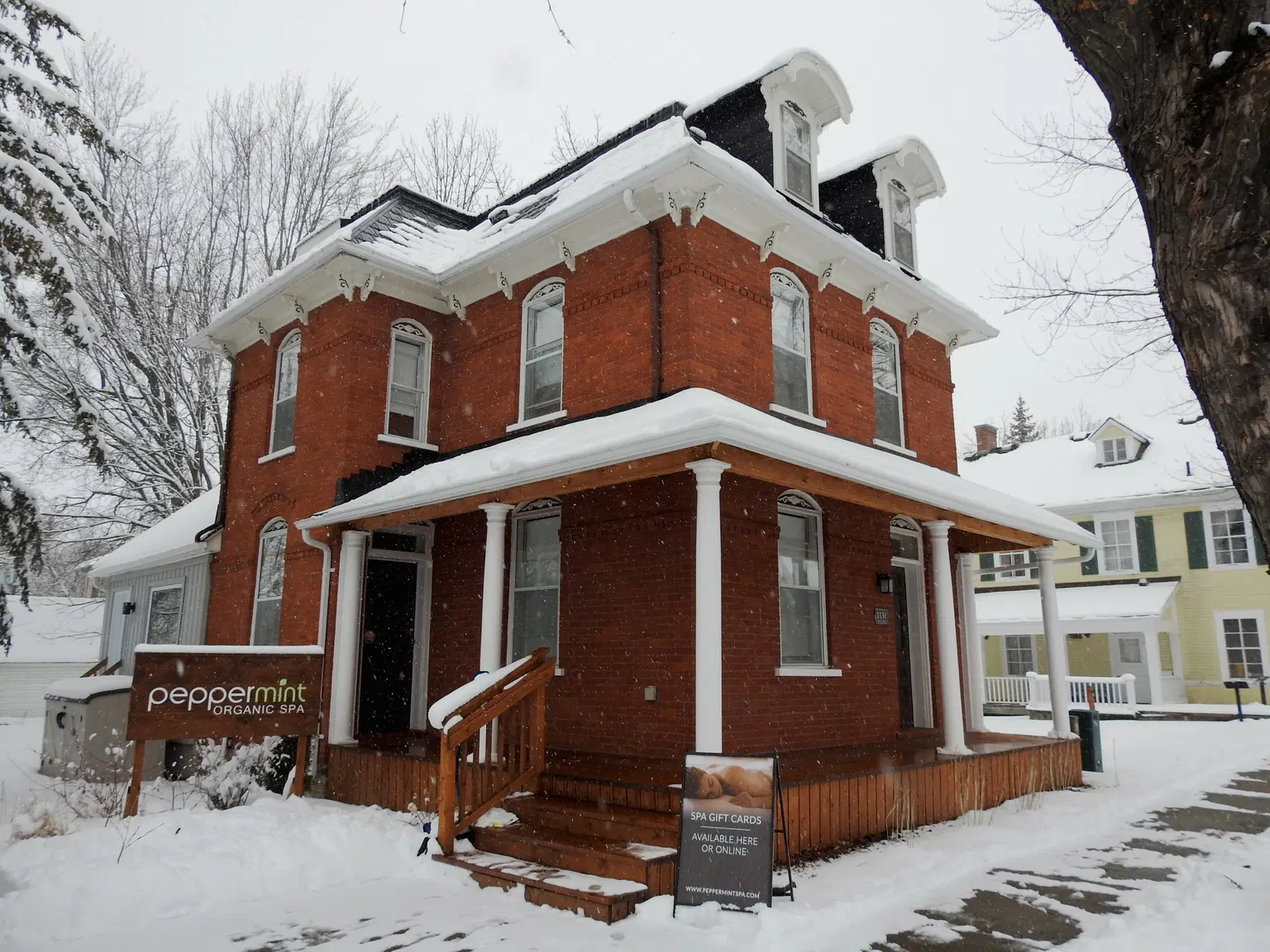 Weaver’s House