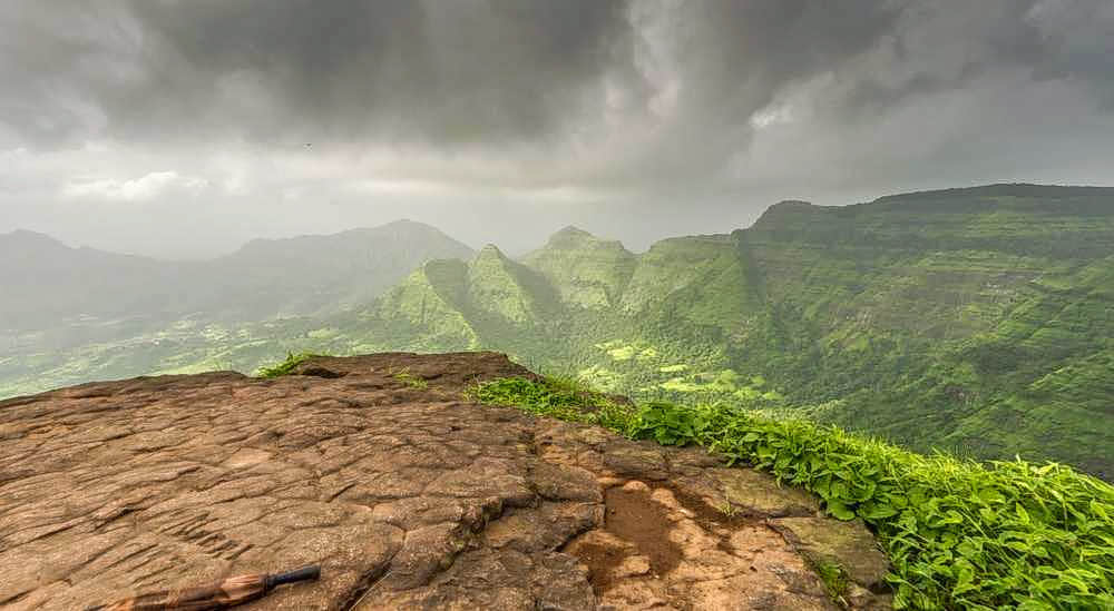 Shinde Wadi Hills, <em>Kamshet</em>