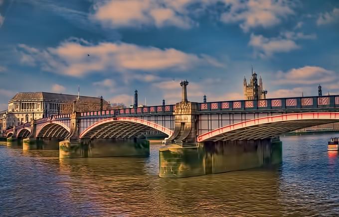 Lambeth Bridge