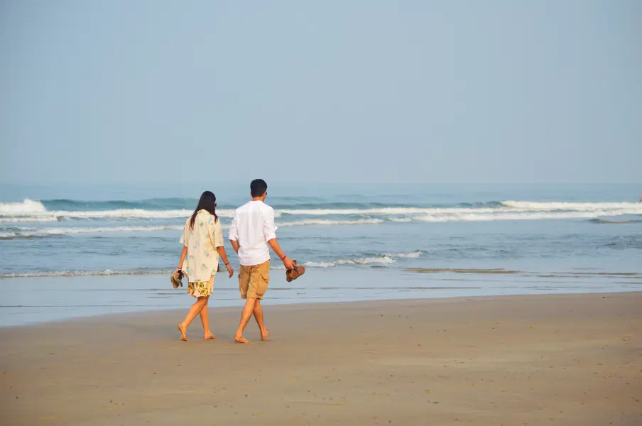 Couple Photoshoot in Pondicherry Image