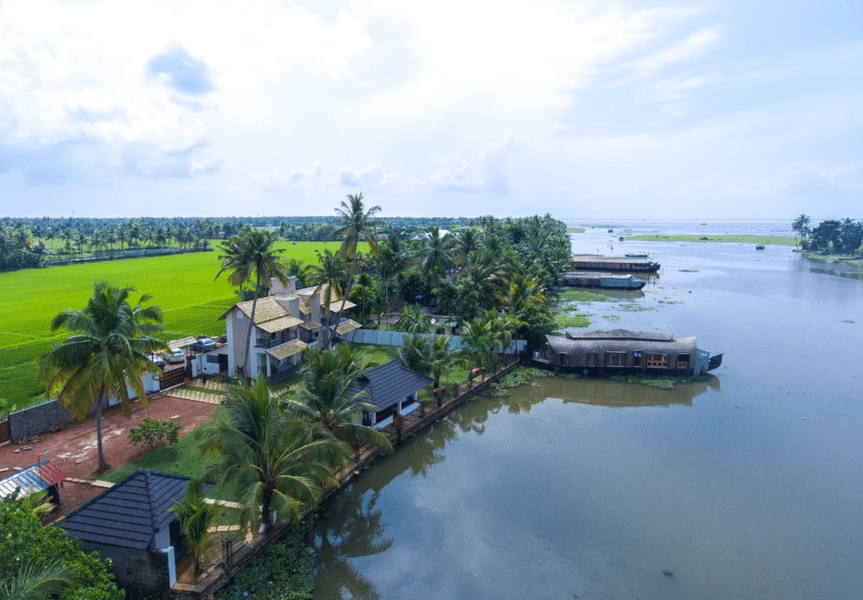 A Serene Homestay with Backwater Views in Kumarakom Image