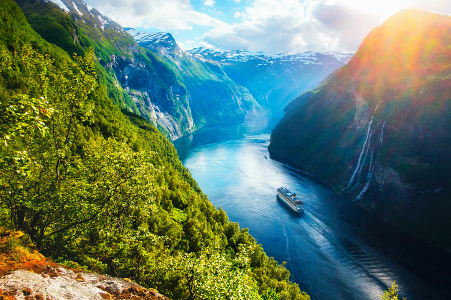 Immerse yourself in Norway's spellbinding Geirangerfjord