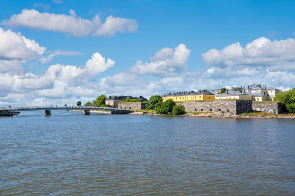 Suomenlinna Sightseeing Tour