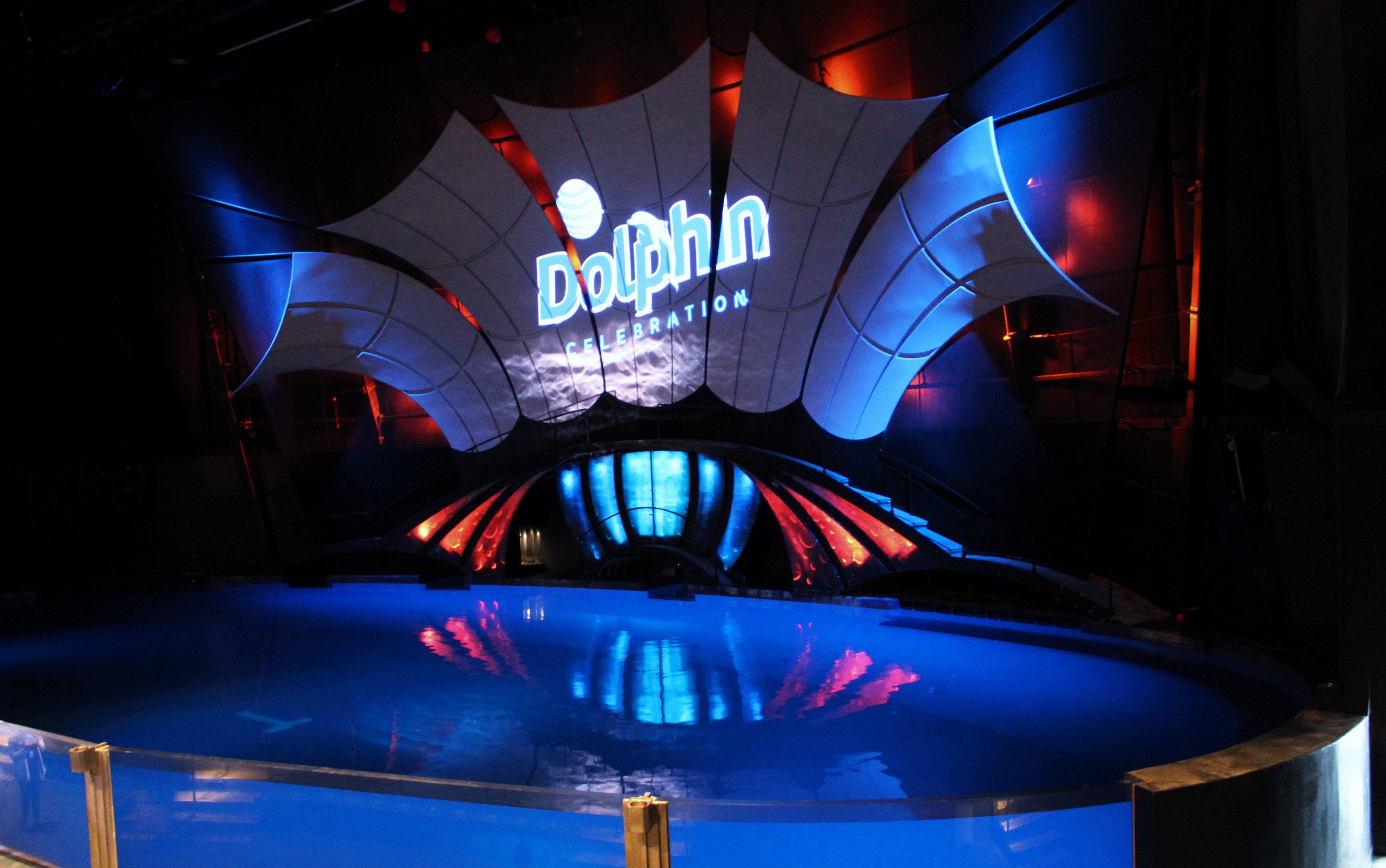 8 Shows at Aquarium & Explore the Magic of Live Animal Shows