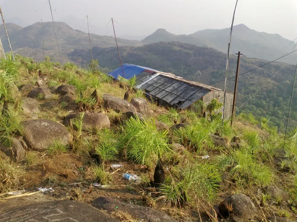 Ilaveezha Poonchira
