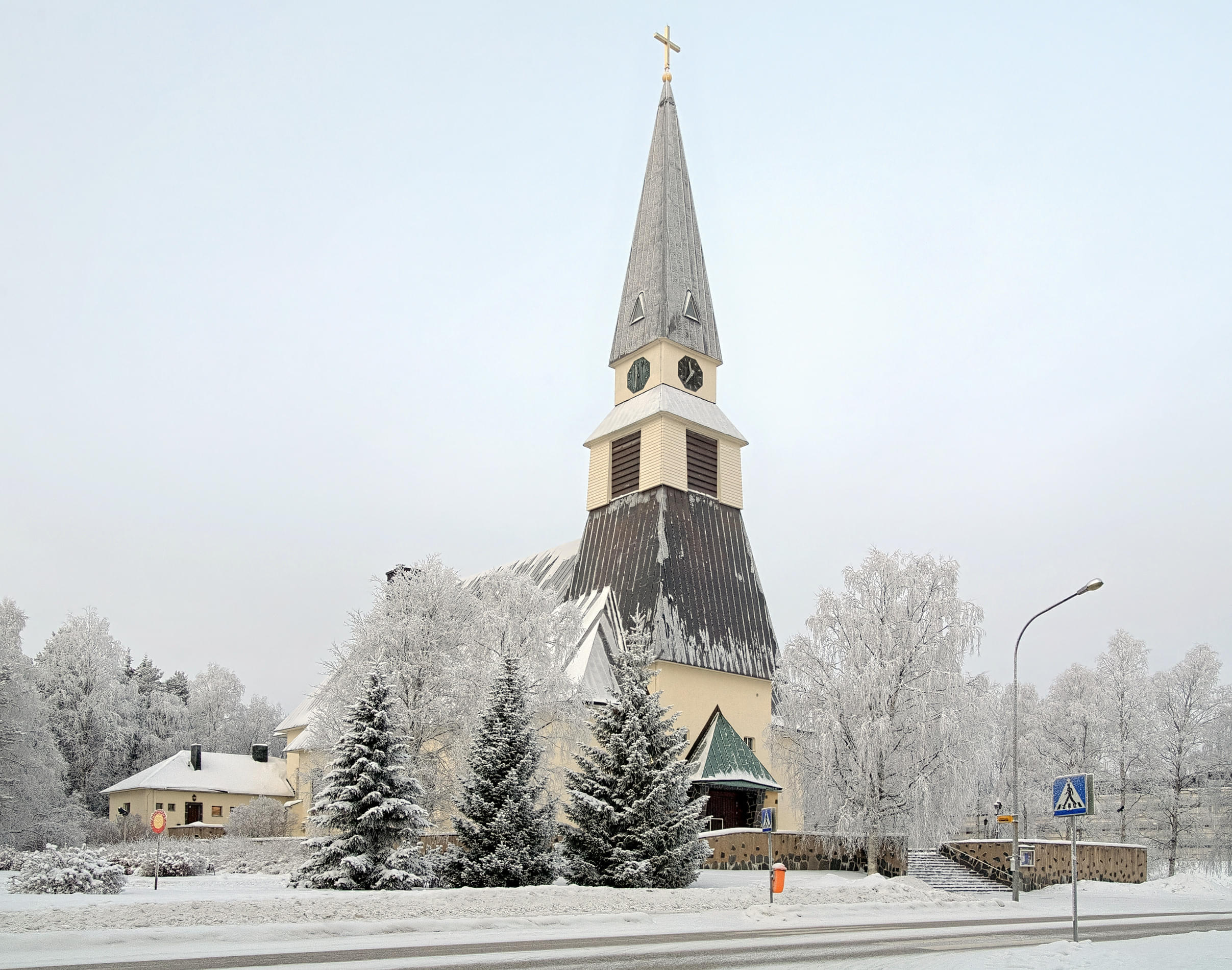 Rovaniemi Church Overview
