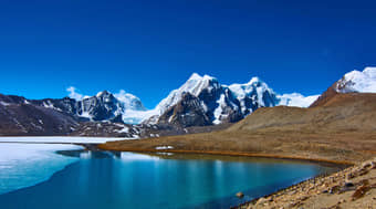 Marvel at the Gurudongmar lake, renowned for its color change in every season