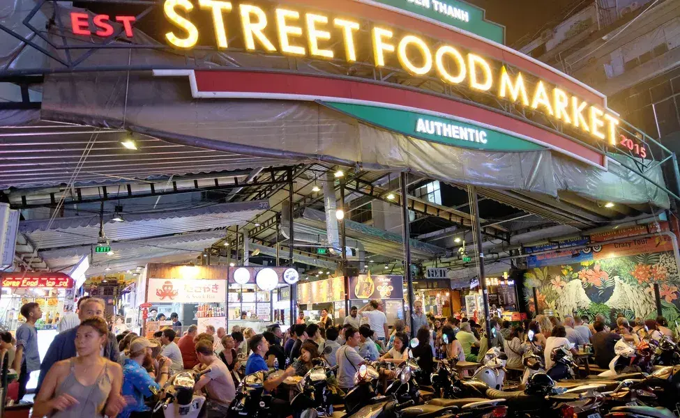 Street Food, Sightseeing Night Tour