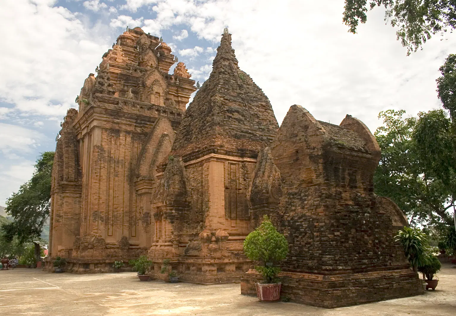 Ponagar Temple