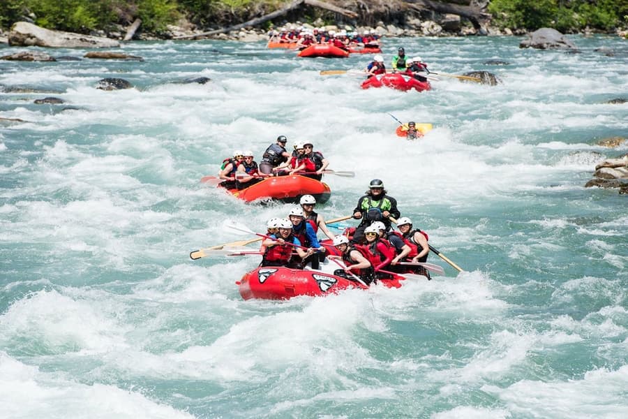 River Rafting in Manali Image