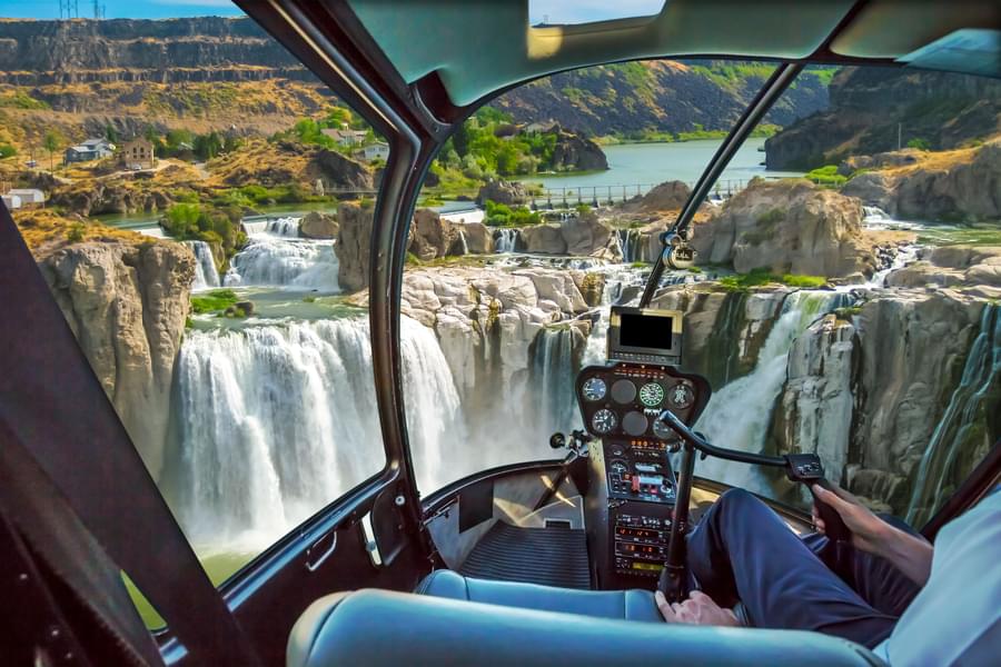 What to Expect From Niagara Falls Helicopter Tour 