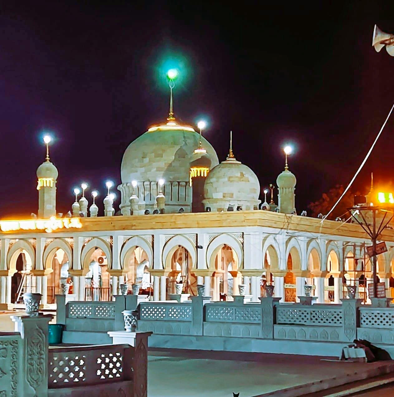 ᴀɴᴜᴊ ᴋᴜᴍᴀʀ 🦅 | Nagpur | Khubsurat TajBagh - Nagpur #nagpurwala Sabhi ko  Eid Milad un nabi Mubarak ✨ Beautiful Bada Taj bagh for location search on  google m... | Instagram