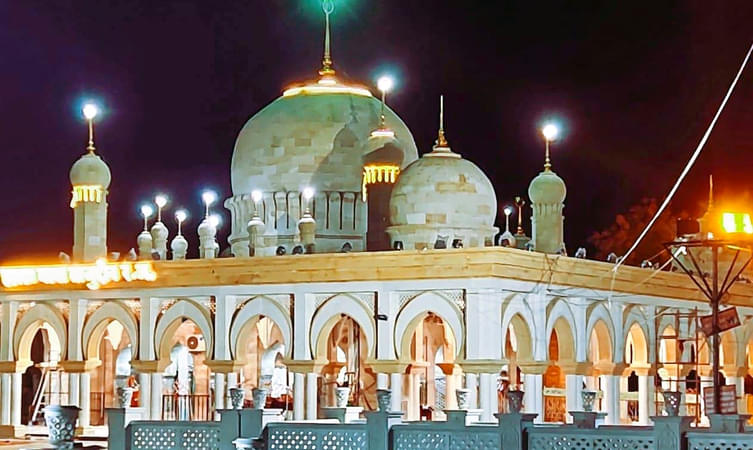 Hazrat Baba Tajjuddin Dargah 