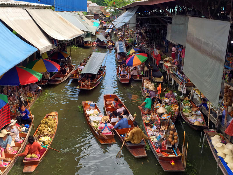 Have a unique experience of shopping at these floating shops