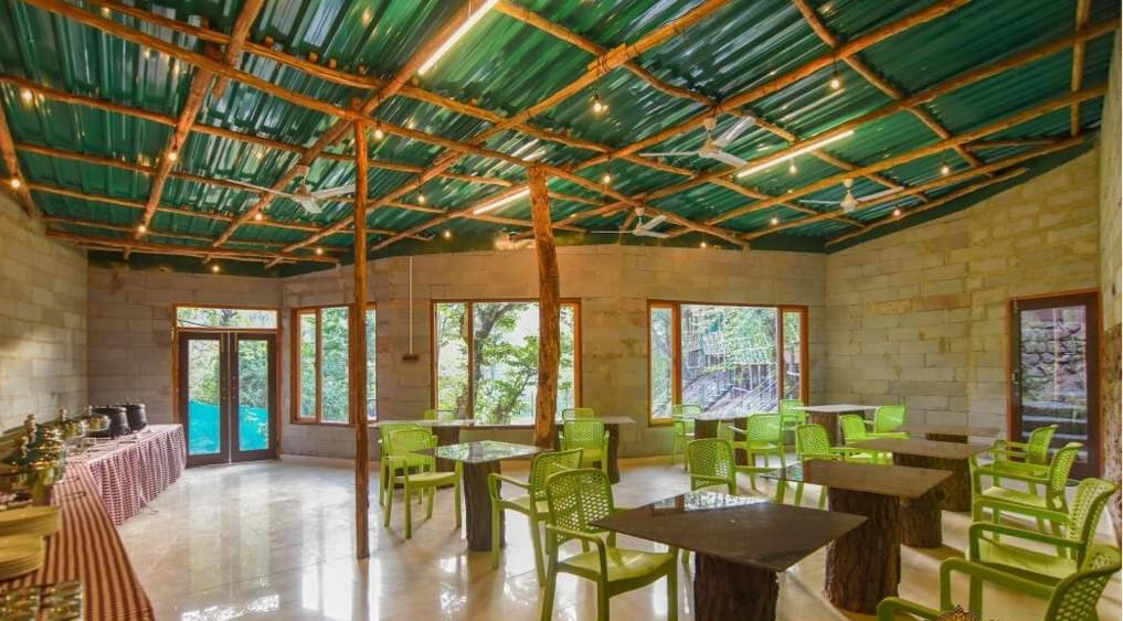 A Traditional Vacation Retreat With Mountain Views, Kasauli Image