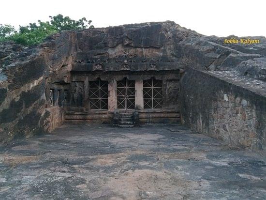 Moghalrajpuram Caves Overview