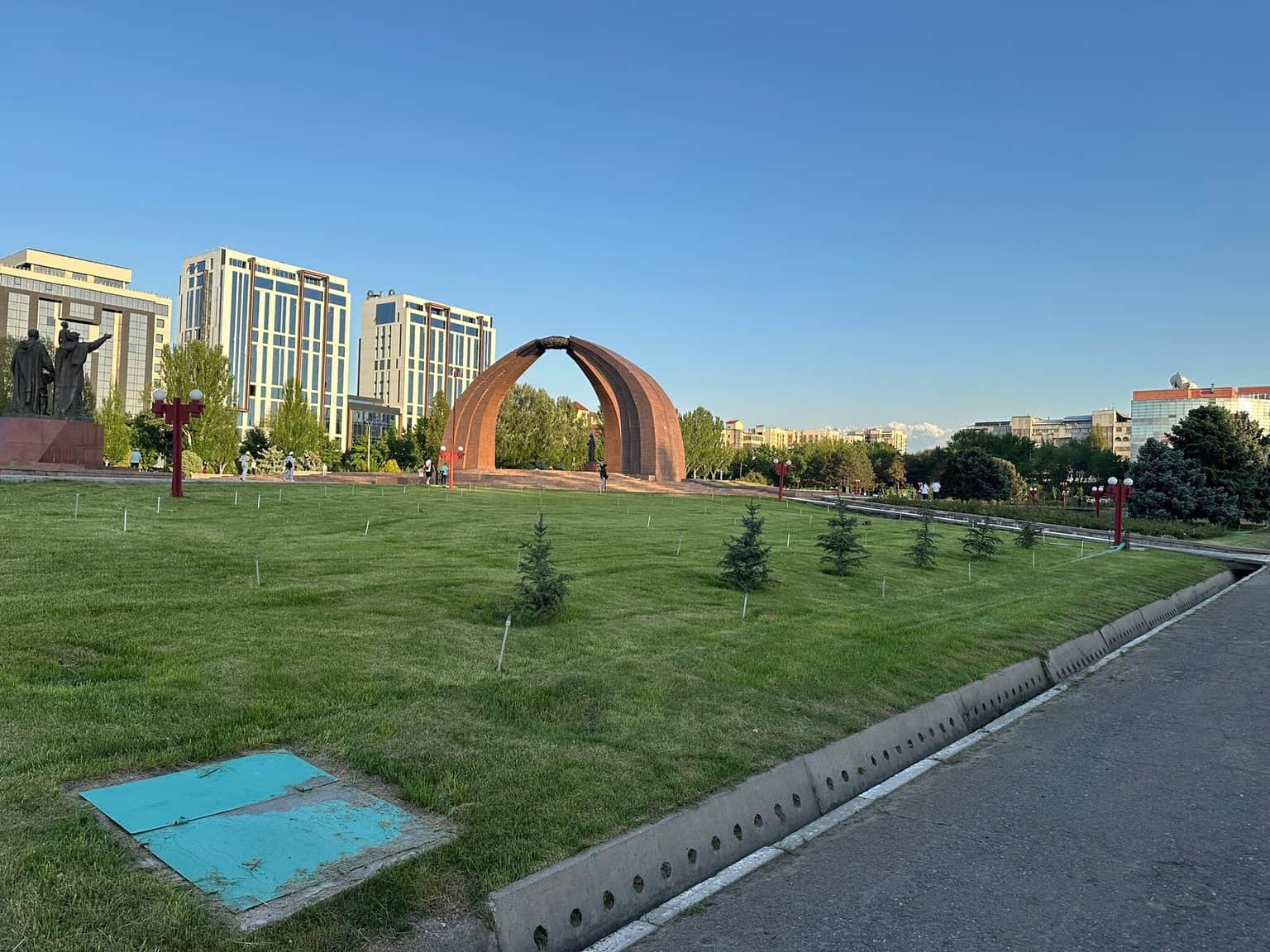 Victory Square