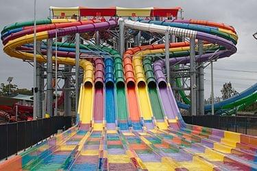 Wet'n'Wild_Sydney theme park.jpg